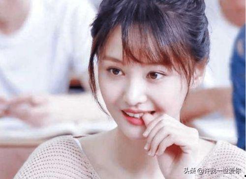 娱乐圈吃瓜爽文,揭秘明星背后的那些事，吃瓜群众狂欢时刻